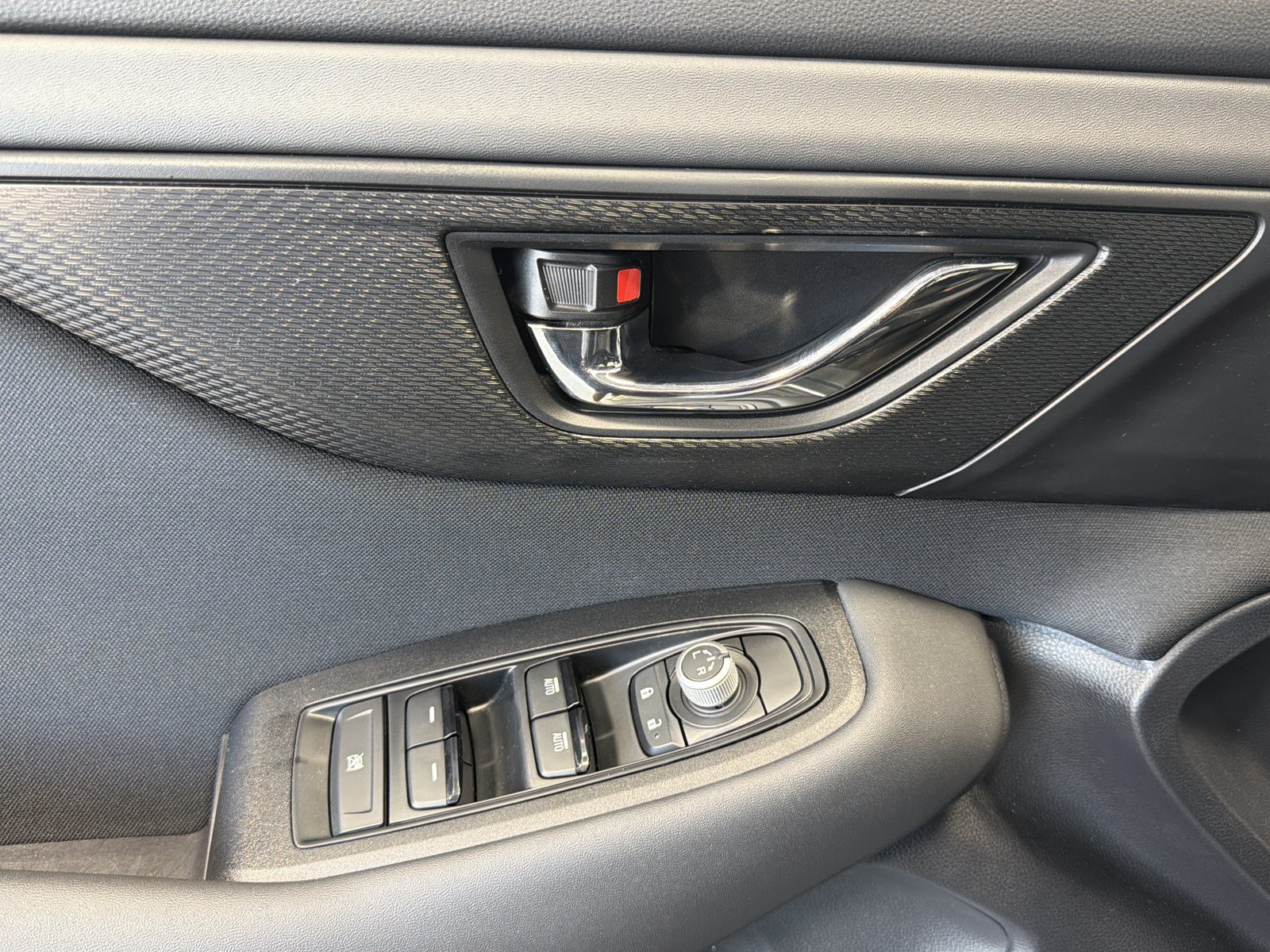 Used 2024 Subaru Outback Premium AWD/4WD image 19