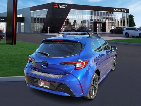 Used 2024 Toyota Corolla SE image 3