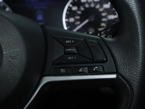 Used 2024 Nissan Altima 2.5 SV FWD image 22