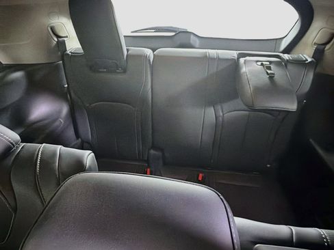 Used 2023 INFINITI QX60 Luxe w/ Cargo Package FWD image 29
