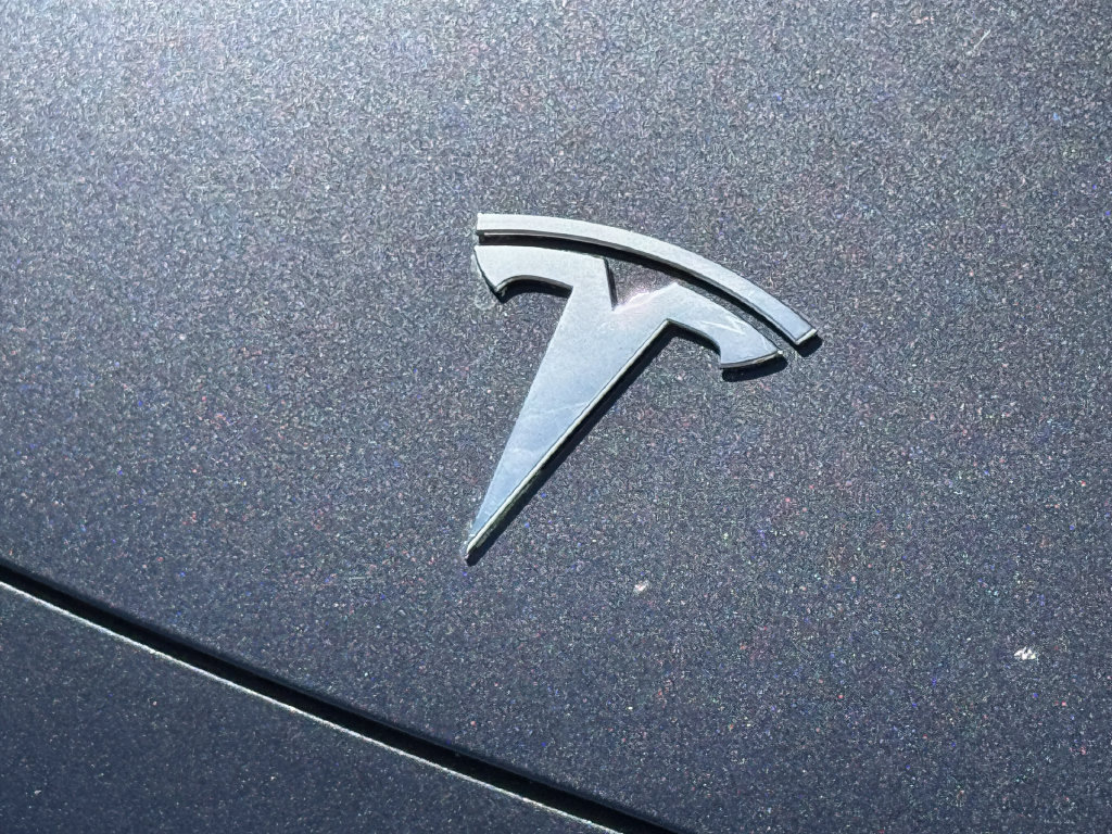 Used 2024 Tesla Model 3 Long Range AWD/4WD image 17