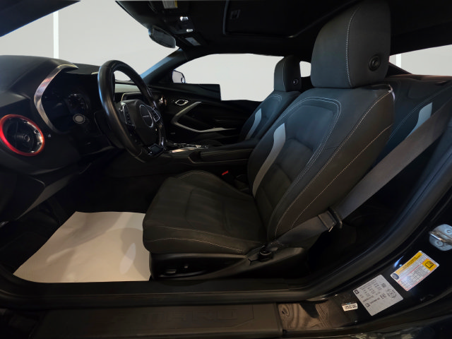 Used 2018 Chevrolet Camaro LT w/ Redline Edition RWD image 12
