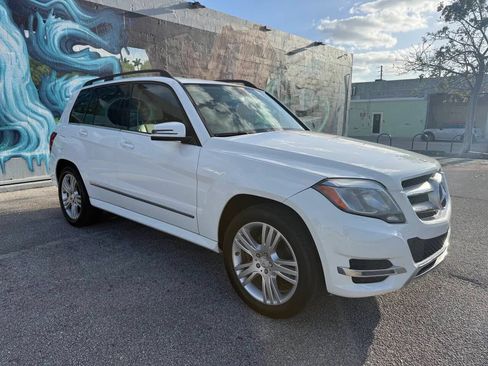 Used 2015 Mercedes-Benz GLK 350 2WD image 5