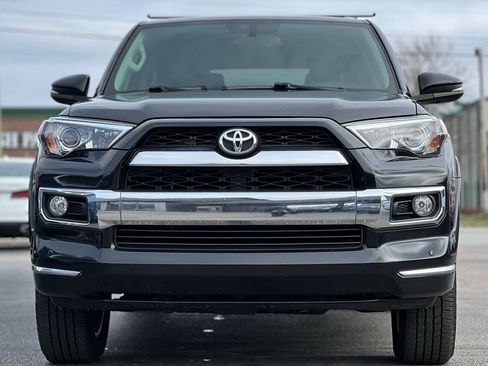 Used 2018 Toyota 4Runner Limited image 23