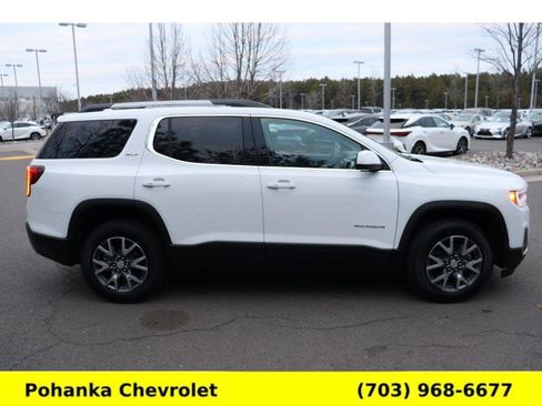 Used 2023 GMC Acadia SLT image 8