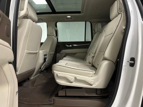 Used 2023 GMC Yukon XL Denali w/ LPO, Floor Liner Package AWD/4WD image 24