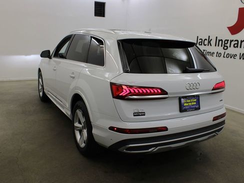 Used 2023 Audi Q7 2.0T Premium Plus w/ Premium Plus Package AWD/4WD image 3