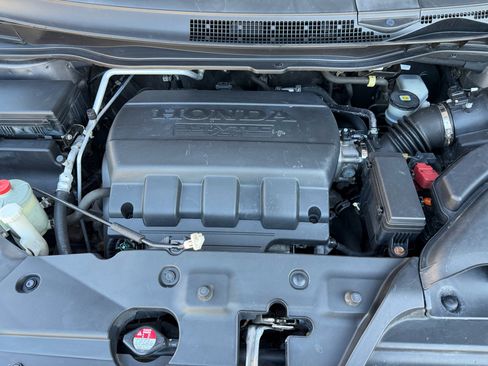 Used 2014 Honda Odyssey EX-L image 18