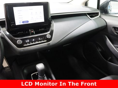 Used 2024 Toyota Corolla LE image 15