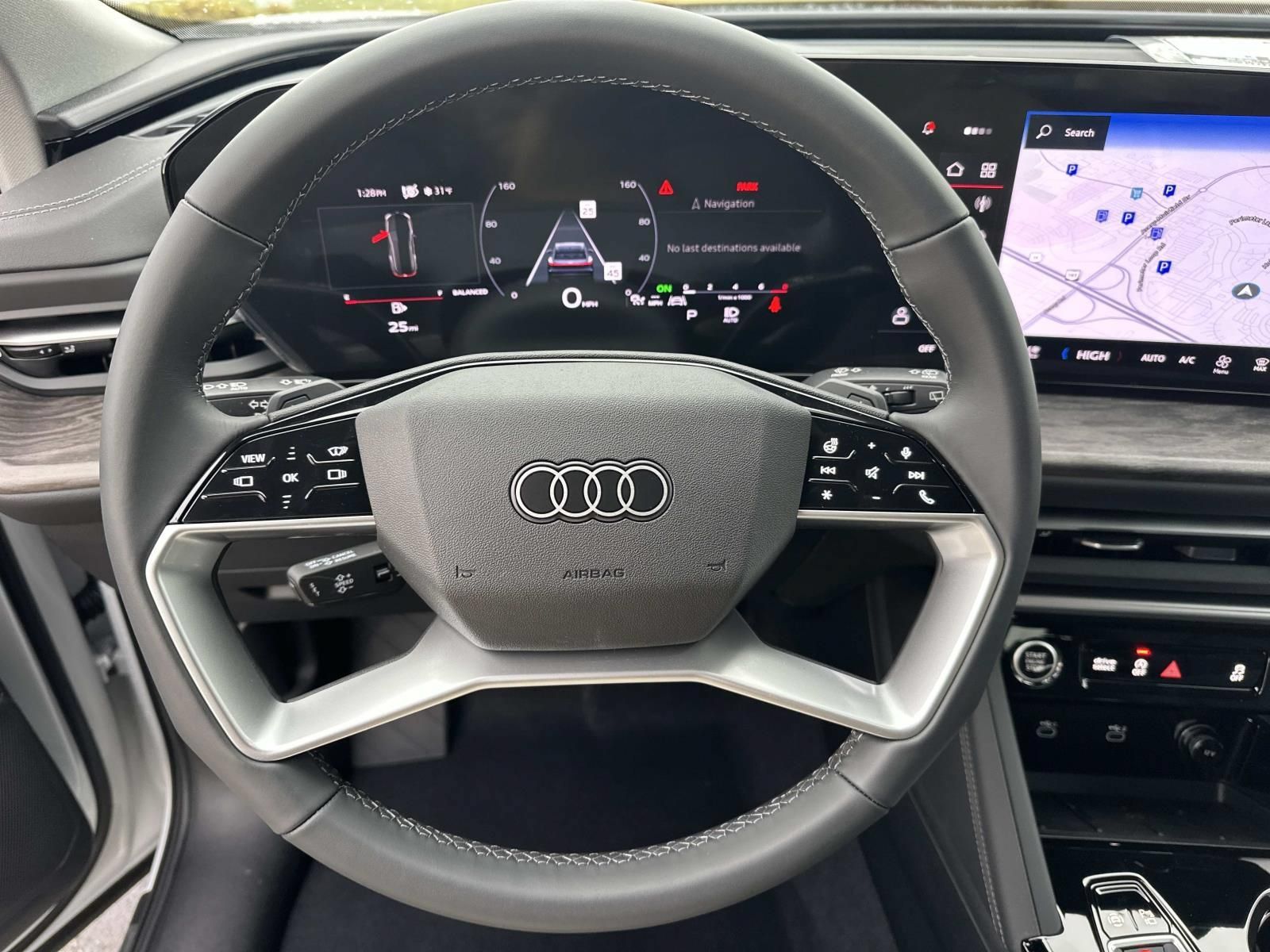 Used 2025 Audi Q5 Premium Plus AWD/4WD image 15