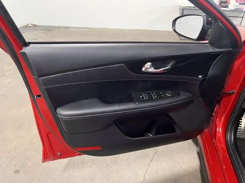 Used 2024 Kia Forte GT-Line image 25