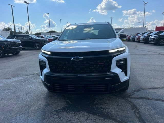 New 2027 Chevrolet Traverse RS FWD image 8