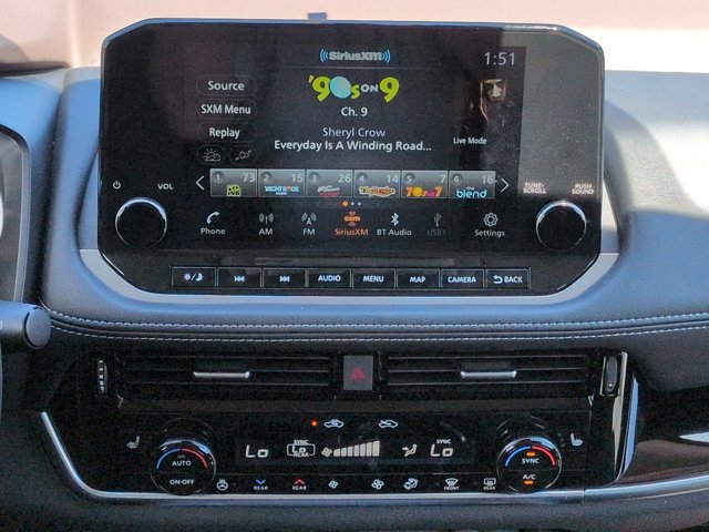 Used 2023 Nissan Rogue SL w/ SL Premium Package AWD/4WD image 18