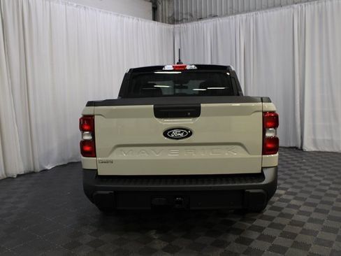 New 2025 Ford Maverick XLT w/ XLT Luxury Package image 21
