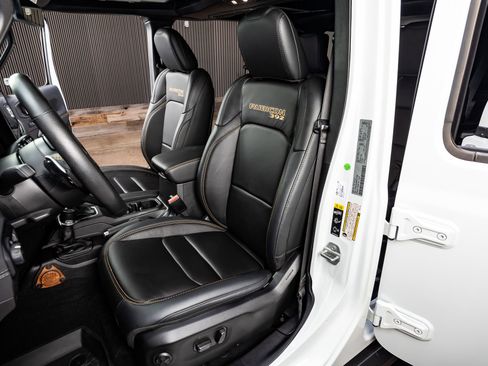 Used 2024 Jeep Wrangler Unlimited Rubicon 392 image 28