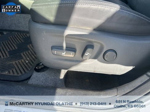 Used 2013 Toyota Prius Four image 10