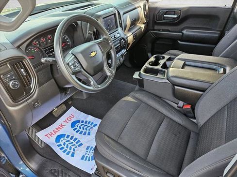 Used 2024 Chevrolet Silverado 1500 Custom image 9
