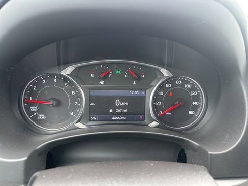 Used 2023 GMC Terrain SLT w/ Tech Package AWD/4WD image 23
