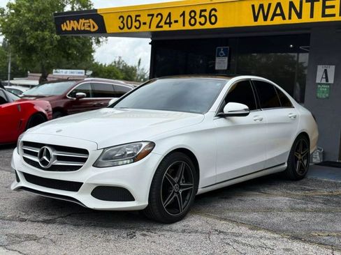 Used 2018 Mercedes-Benz C 300 Sedan image 1