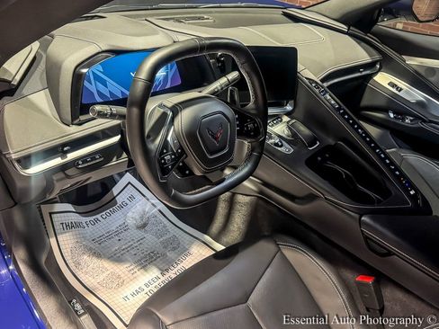 Used 2025 Chevrolet Corvette Stingray Preferred Conv w/ Battery Protection Package RWD image 14