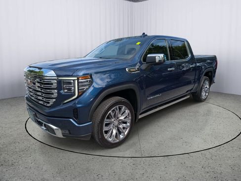 Certified 2023 GMC Sierra 1500 Denali w/ Denali Reserve Package AWD/4WD image 6