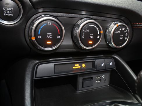 Used 2022 MAZDA MX-5 Miata Grand Touring w/ Weather Package RWD image 64