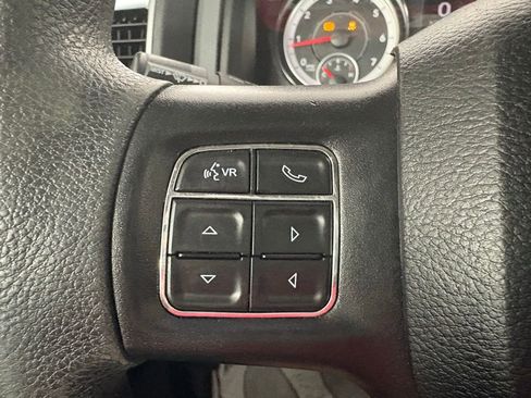 Used 2019 RAM 1500 Classic SLT RWD image 19