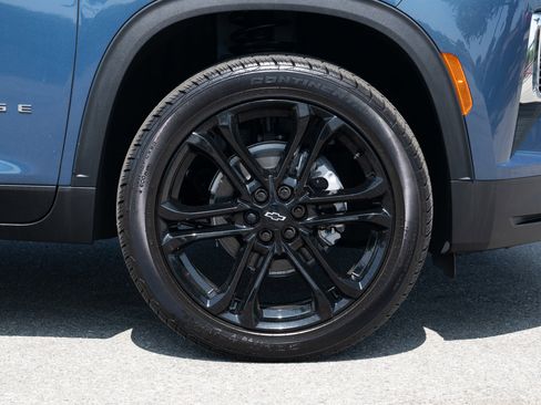 New 2026 Chevrolet Traverse LT w/ Driver Confidence Package image 11