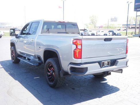 Used 2024 Chevrolet Silverado 3500 High Country w/ High Country Premium Package AWD/4WD image 5