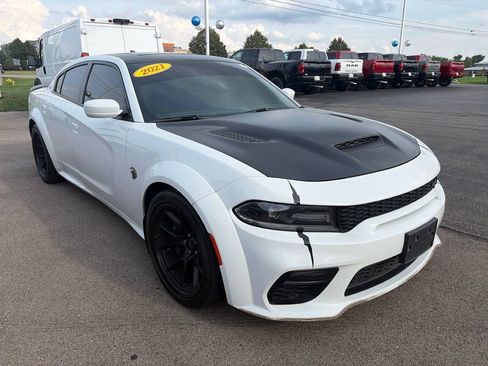 Used 2021 Dodge Charger SRT Hellcat RWD image 3