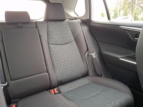 New 2025 Toyota RAV4 XLE AWD/4WD image 15