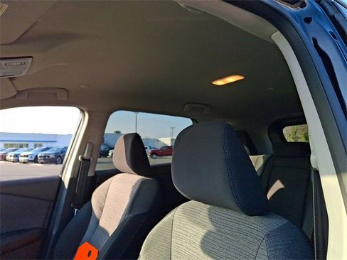 Used 2023 Nissan Rogue SV image 13