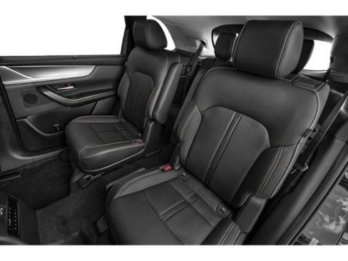 Used 2024 MAZDA CX-90 3.3 Turbo w/ Preferred Package AWD/4WD image 15