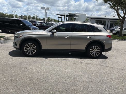 Certified 2023 Mercedes-Benz GLC 300 image 6
