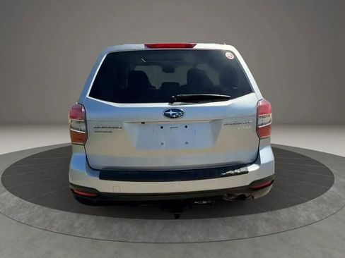 Used 2015 Subaru Forester 2.5i Premium w/ All-Weather Package AWD/4WD image 5