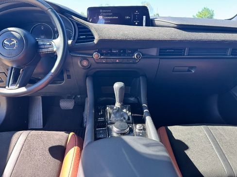 Certified 2025 MAZDA MAZDA3 Carbon image 23