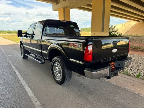 Used 2012 Ford F250 XLT w/ XLT Premium Pkg AWD/4WD image 5