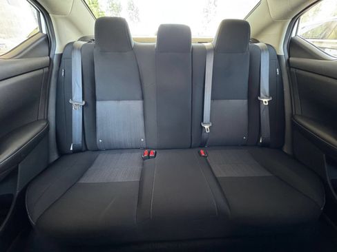 Used 2025 Nissan Sentra SV FWD image 32