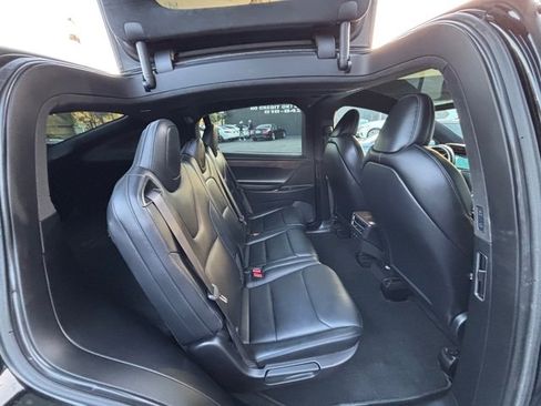 Used 2020 Tesla Model X Long Range AWD/4WD image 37