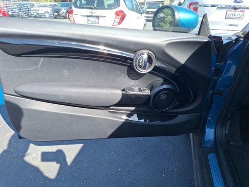 Used 2023 MINI Cooper SE FWD image 11