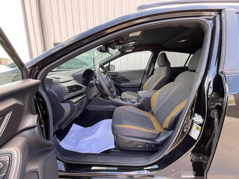 Used 2025 Subaru Crosstrek 2.5i Sport w/ Crosstrek Mirror Package AWD/4WD image 25
