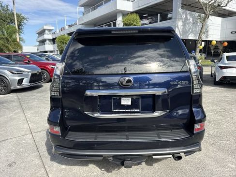 Used 2023 Lexus GX 460 Premium w/ Accessory Package AWD/4WD image 25