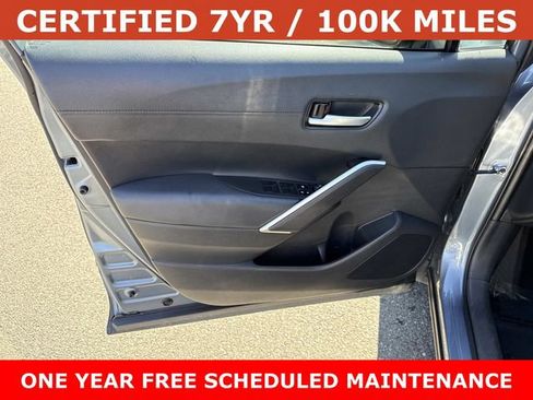 Used 2023 Toyota Corolla Cross XLE w/ Convenience Package AWD/4WD image 13