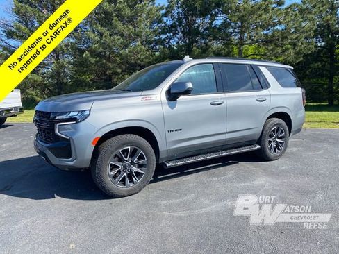 Used 2023 Chevrolet Tahoe Z71 w/ Luxury Package AWD/4WD image 3