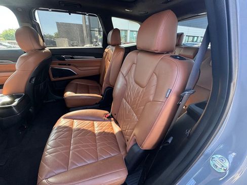 Used 2024 Kia Telluride SX Prestige X-Line image 14