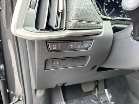 Certified 2025 MAZDA CX-90 3.3 Turbo w/ Preferred Package image 57