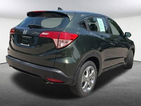 Used 2018 Honda HR-V LX image 14
