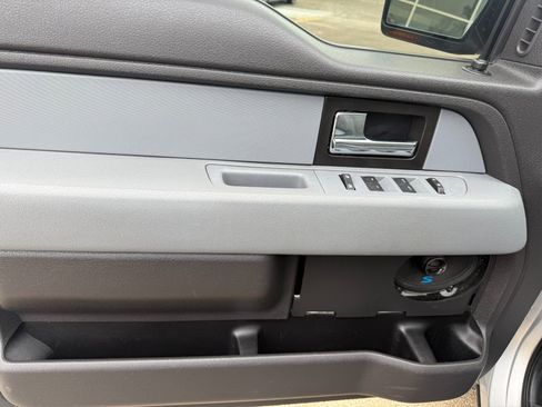 Used 2014 Ford F150 XLT w/ XLT Convenience Package image 10