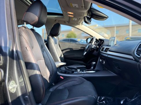 Used 2015 MAZDA MAZDA3 s Grand Touring w/ Technology Package FWD image 22