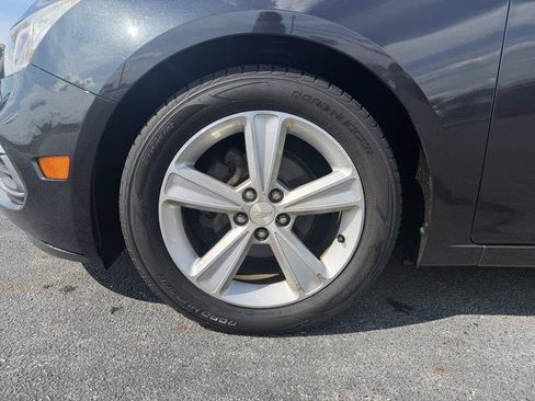 Used 2015 Chevrolet Cruze LT FWD image 28